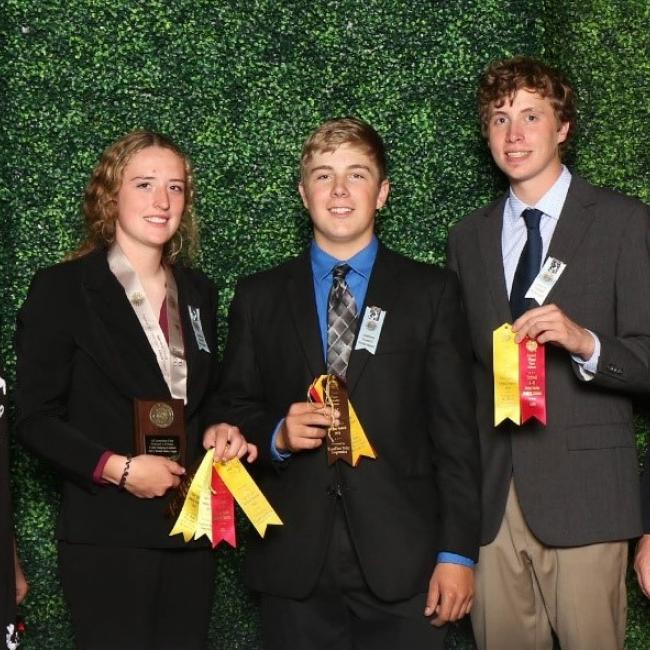 2021 State Dairy Judging Team Photo