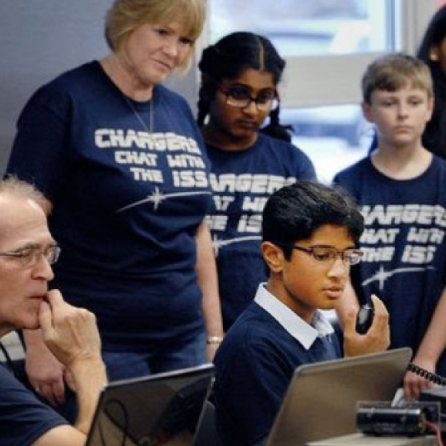 kids at robotics camp